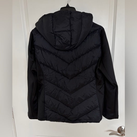 ❤️DKNY Women's Puffer Jacket Scuba Sleeves Mixed Media Black size L 
New WithTag - Picture 4 of 12